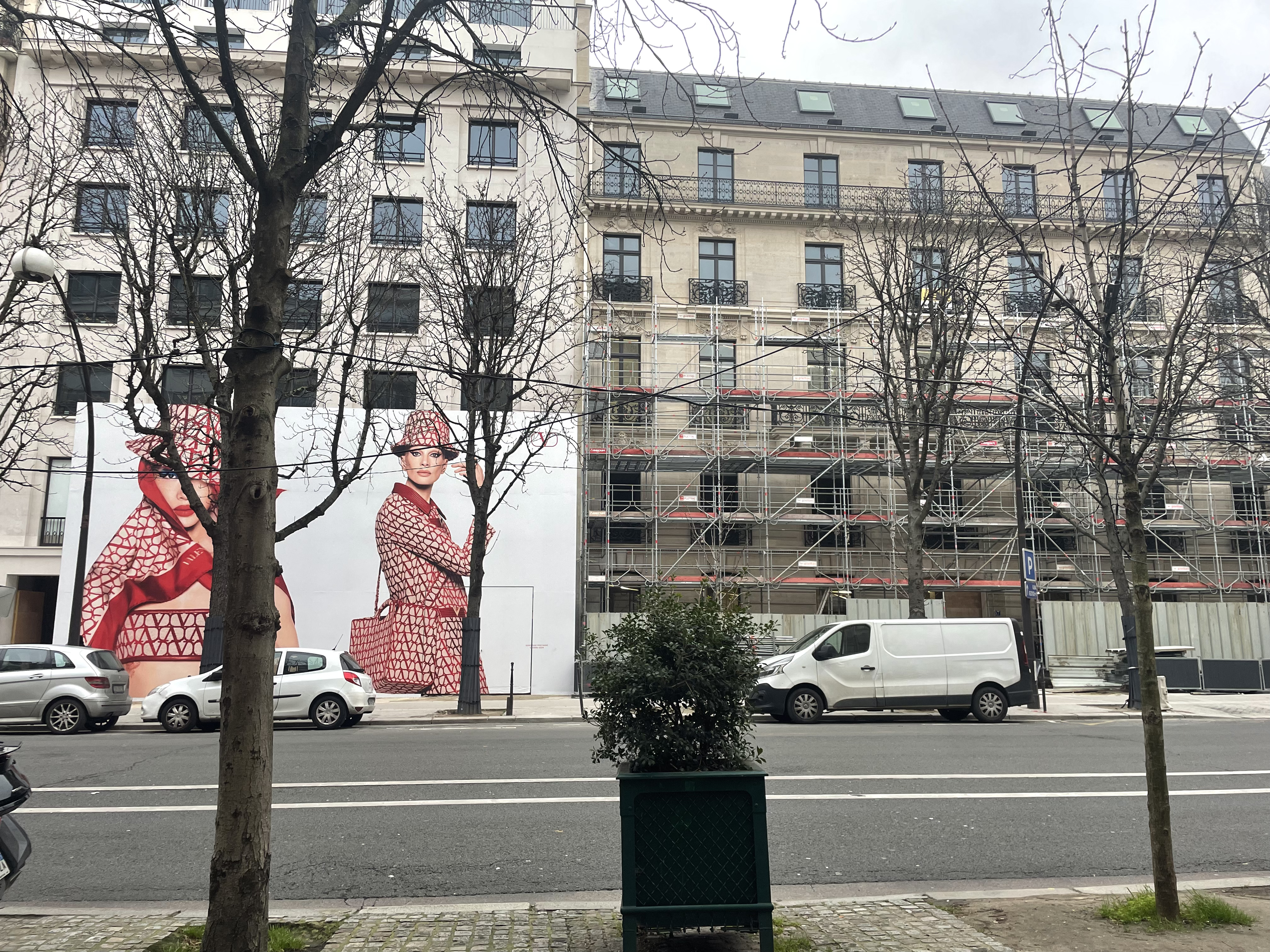 Quel est le patrimoine d Adrien Labi dans le Triangle d or de